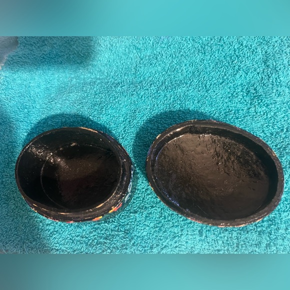 trinket box handpainted vtg Cost plus world market Multicolor Lacquer India - Picture 5 of 5